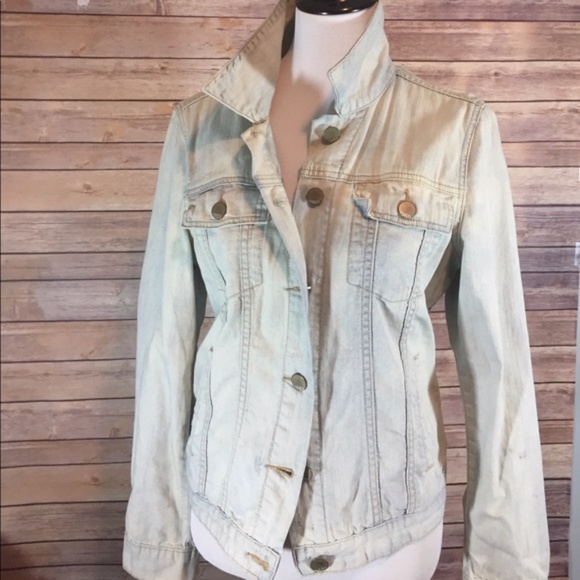GAP Jackets & Blazers - Faded gap jean 1969 jacket